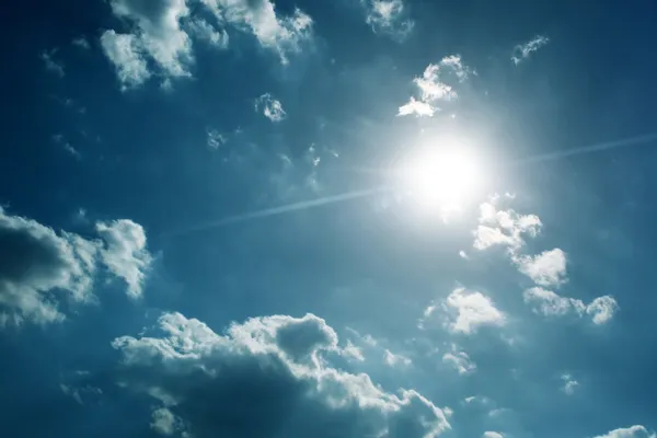 Sun with blue sky — Stock Photo, Image
