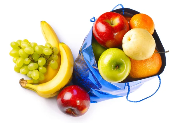 Bolsa con frutas — Foto de Stock