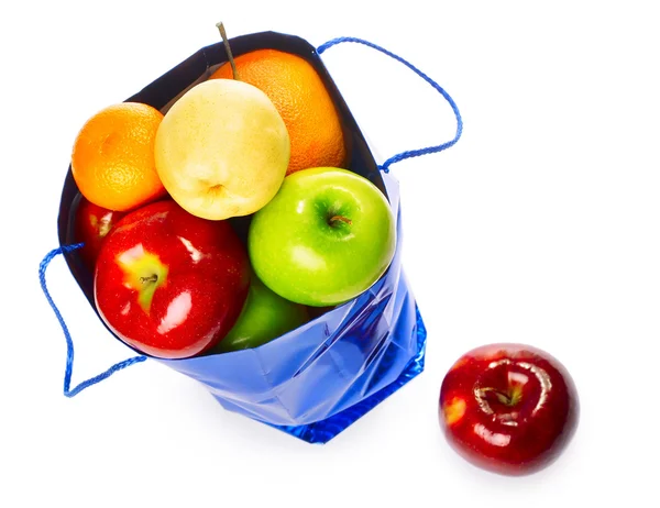 Borsa shopping con frutta — Foto Stock