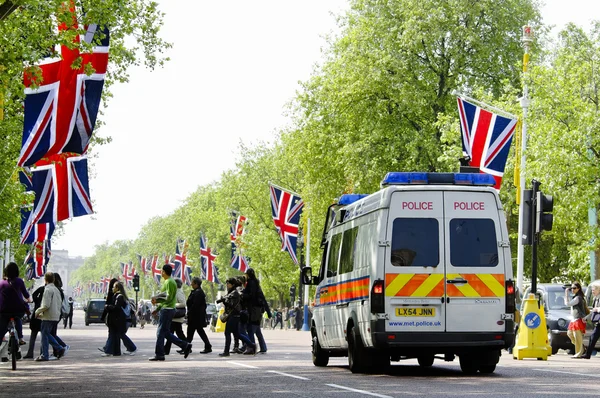 ユニオン ジャックの旗、ロンドン、英国で飾られたモール — ストック写真