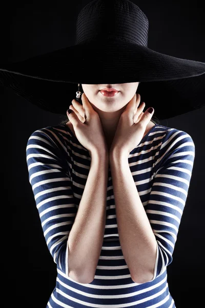 The mysterious beautiful stranger — Stock Photo, Image