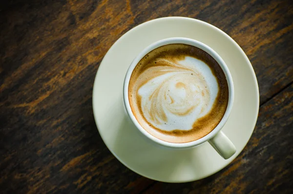 Bovenaanzicht van keramische kopje koffie — Stockfoto