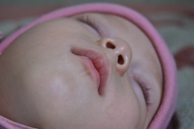 Şirin küçük çocuk.