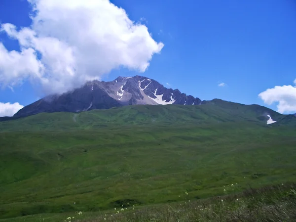 Wilde berg Caucasus — Stockfoto