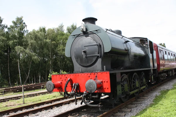 Steam engine en trein. — Stockfoto