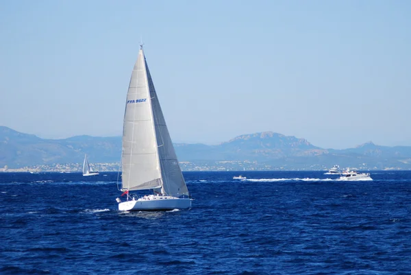 Boats next to Saint Tropez — Stock Photo, Image