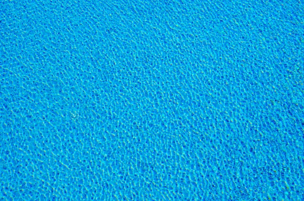 Agua pura en la piscina — Foto de Stock