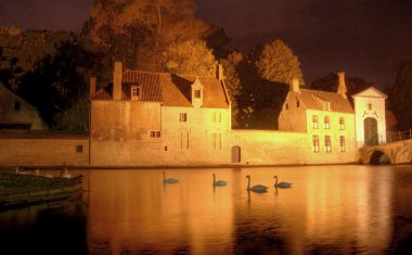 Bruges, Belçika beguinage gece