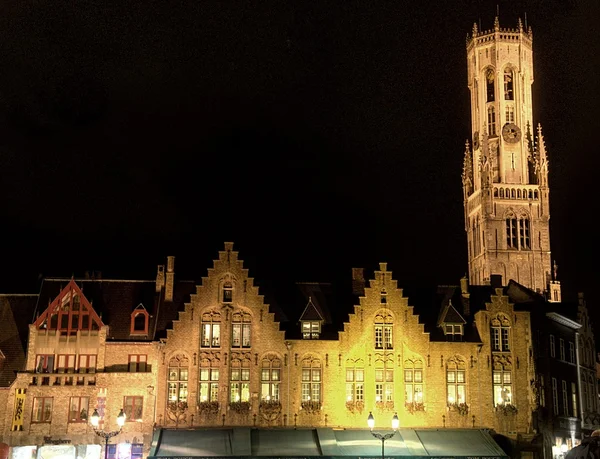 布鲁日，比利时在晚上 — 图库照片