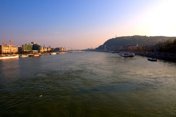 River danube in budapest, hungary — Stock Photo, Image