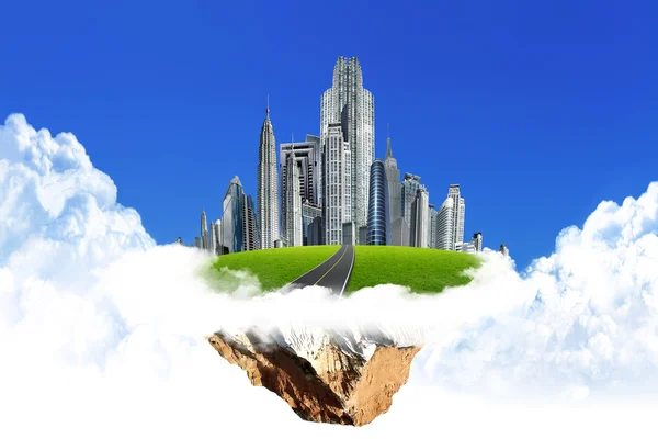 Modern város felhők. üzleti koncepció — Stock Fotó