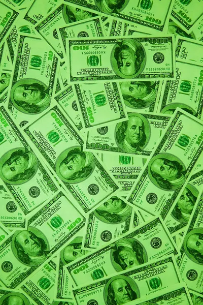 Зеленые деньги — стоковое фото