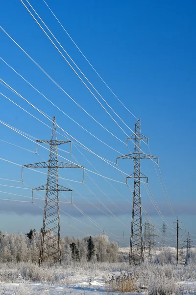 Electric main in the winter — Stock Photo, Image
