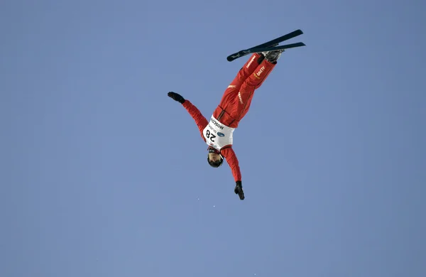 Salto degli atleti cinesi Kong Fanyu — Foto Stock
