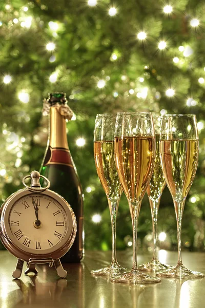 Verres de champagne pour le Nouvel An — Photo