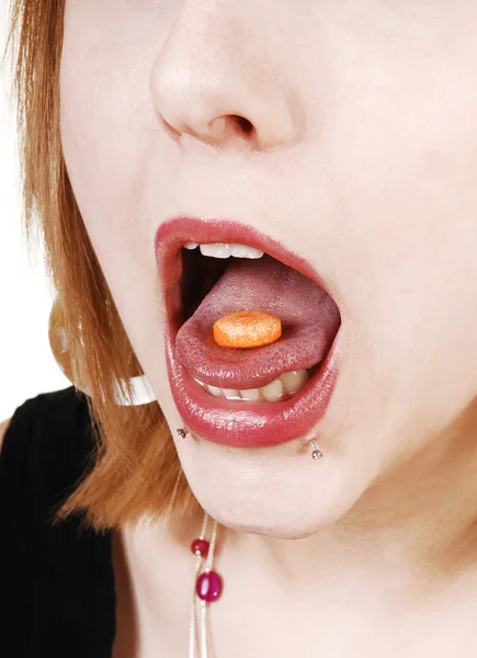 Tongue whit pill. — Stock Photo, Image