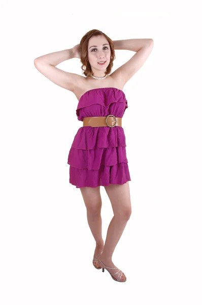 Meisje in roze jurk. — Stockfoto