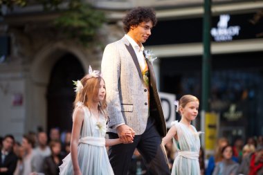 Prag-Eylül 24 model bir pist 2011 au yürür.