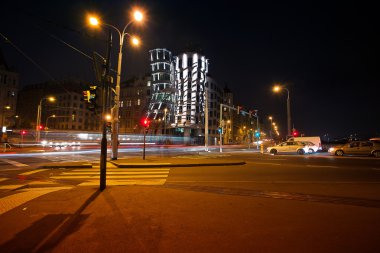 house dans Prag güzel gece görünümü