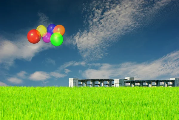 Vacker ballong med blå himmel — Stockfoto