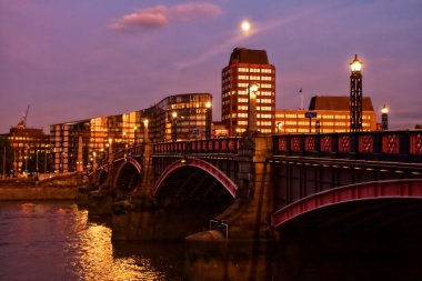 Lambeth Bridge at night clipart