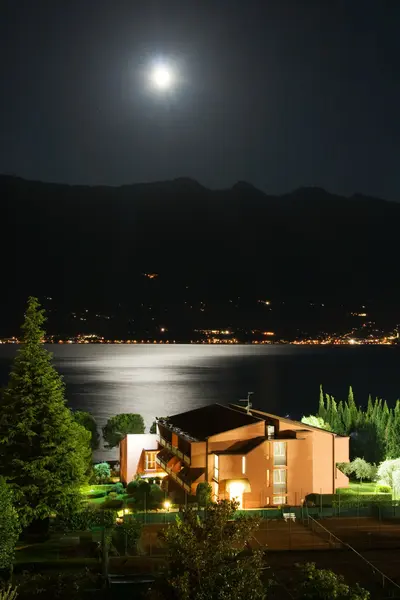stock image Garda lake at night