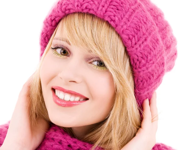 Menina adolescente feliz em chapéu — Fotografia de Stock