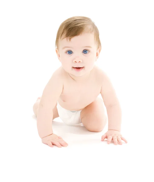 Erkek bebek emekleme — Stok fotoğraf