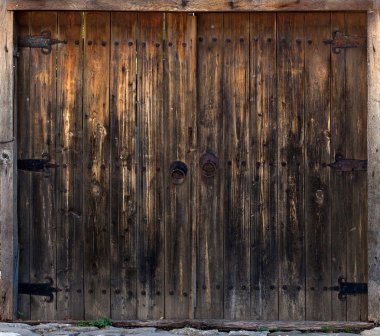 Old wooden gate clipart