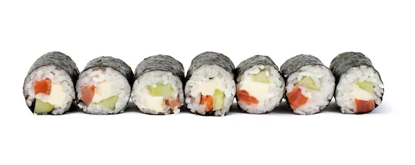 Maki sushi rolky s lososem a Kalifornie sýr — Stock fotografie
