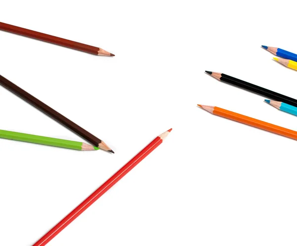 Lápis de cores em série sobre fundo branco — Fotografia de Stock