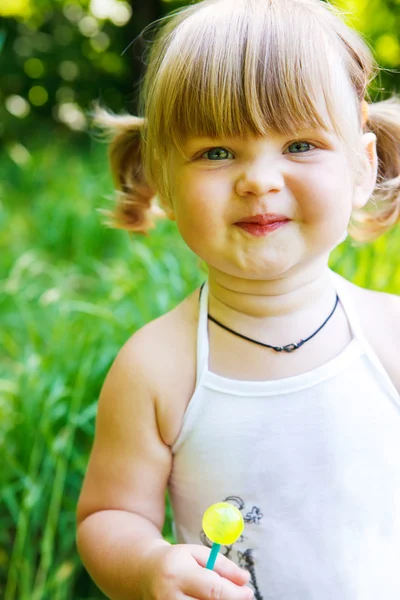 Bambino con lecca-lecca — Foto Stock