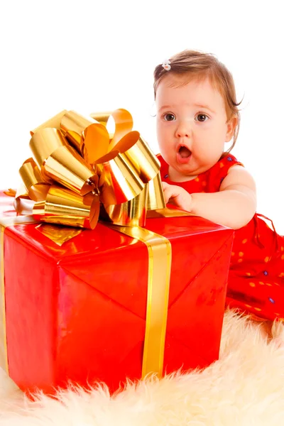 Bambino con regalo — Foto Stock