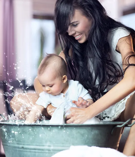 Bebê de banho — Fotografia de Stock