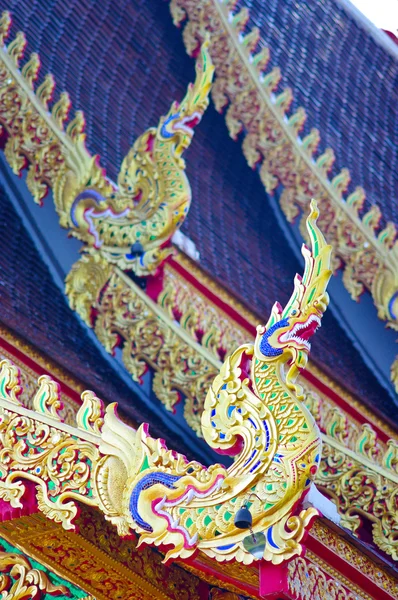 Drachen dekorieren im Lanna-Stil — Stockfoto