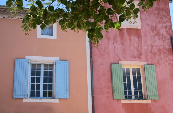 Case colorate in Roussillon — Foto Stock