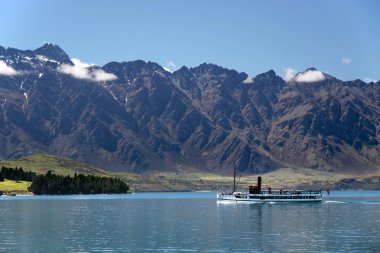 Steam ship TSS Earnslaw clipart