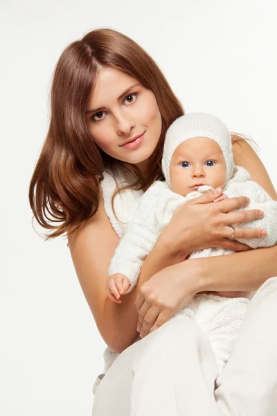 Retrato de mãe com bebê — Fotografia de Stock