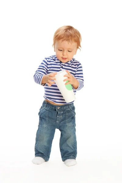 Kahve kupa ile çocuk — Stok fotoğraf