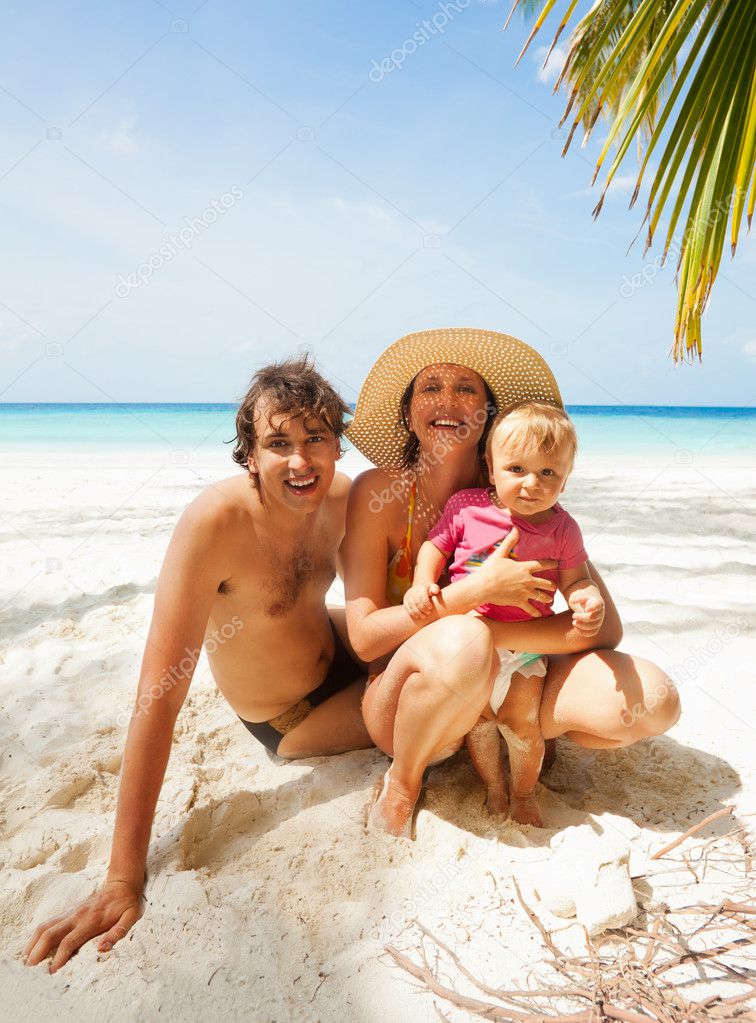 Family on Maldivian beach