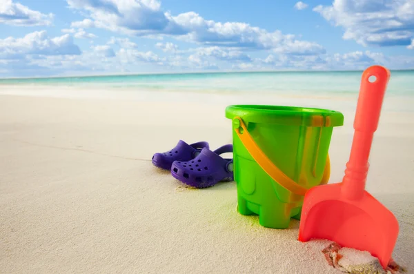 All the kids need on the beach — Stock Photo, Image