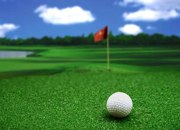 Hole in one in cloudy day — Stock Photo, Image