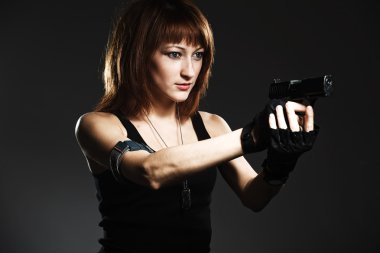 seksi kadın holding silahı