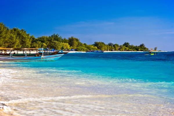 Summertime at the beach — Stock Photo, Image