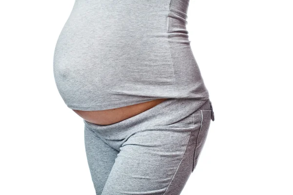 Zbliżenie 9 miesięcy kobiety w ciąży — Zdjęcie stockowe