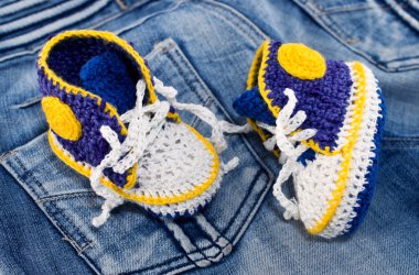 Knitting gym shoes for newborn clipart