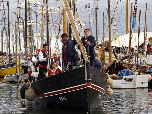 Old sail crew — Stock Photo, Image
