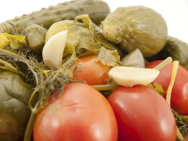 Tomates agrios y pepinos — Foto de Stock