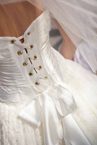 Primer plano del vestido de novia — Foto de Stock