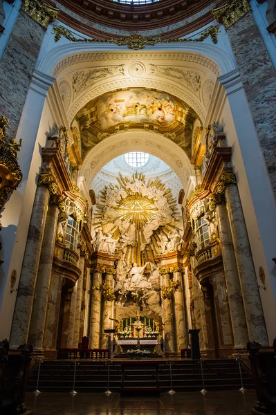 Altare alla chiesa di San Carlo — Foto Stock
